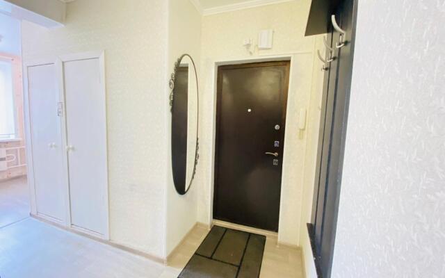 Apartment Hanaka Yasenevaya 35