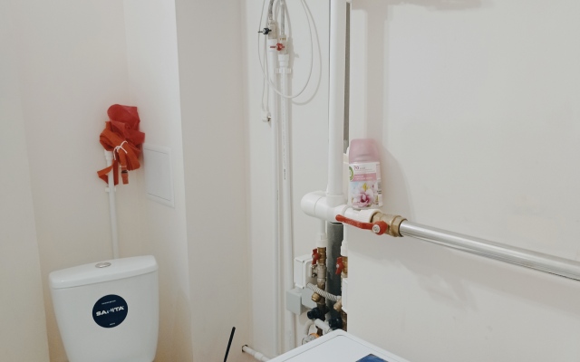 Evrodvuhkomnatnaya na Revolyucii, 52B Flat