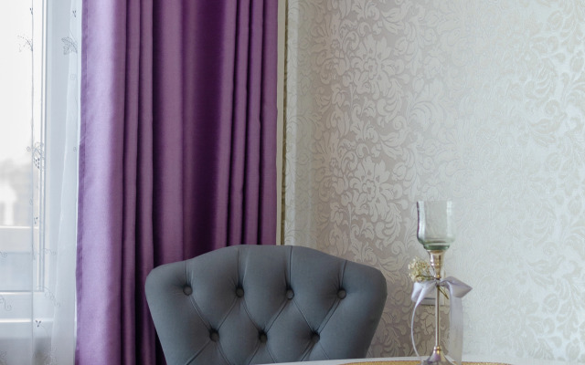 Na Maksima Gorykogo 25 Flat