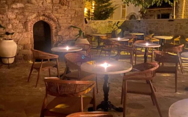 Dionysos 1789 Boutique-hotel