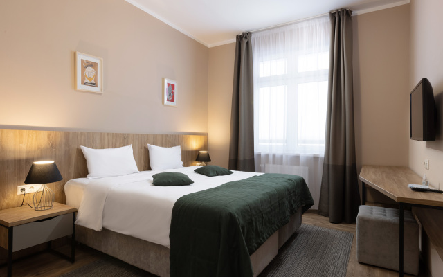 28 Hotel