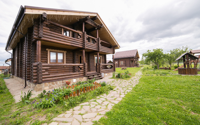 Krasnaya Usad'ba Guest House