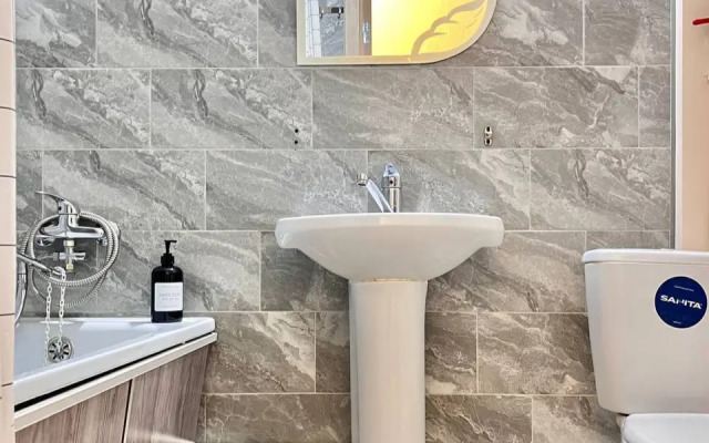 Апартаменты на Революции