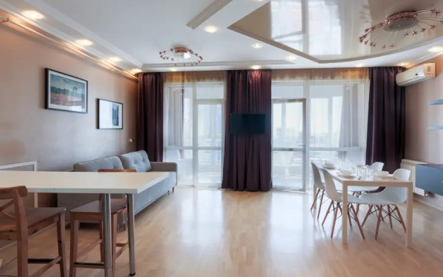 Studiya Per B Khmelnitskogo Flat