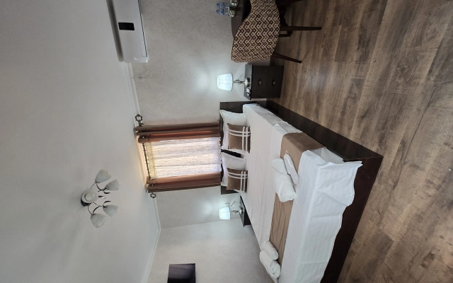 Shukran Hotel
