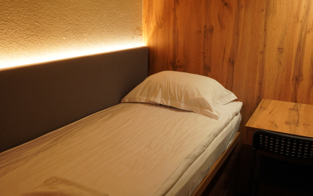 AQ miniSUITES Mini hotel