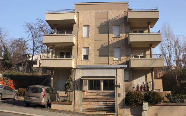 Dedinje Apartments