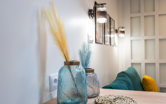 Apartamenty morent s dizaynerskim remontom v ZHK «Frukty» Apartments