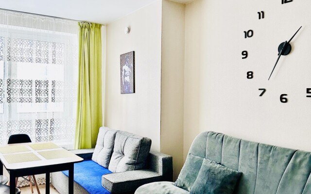 U Metro Kotelniki Apartments
