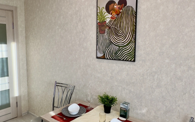 Апартаменты Светлая 1-комн квартира