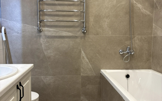 Квартира студия на 25 этаже