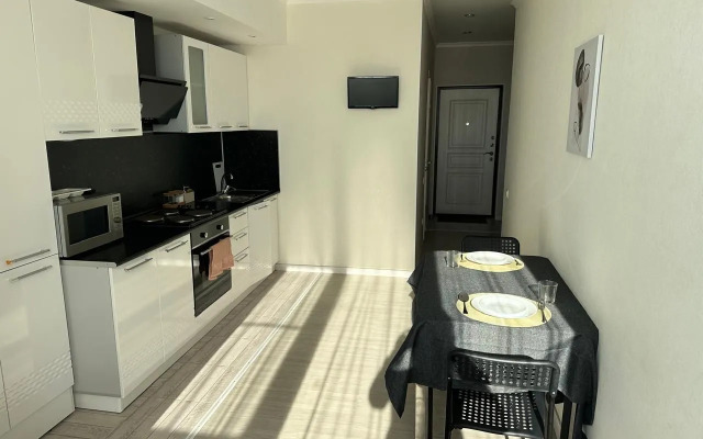 V Rayone Bolshikh Isad Flat