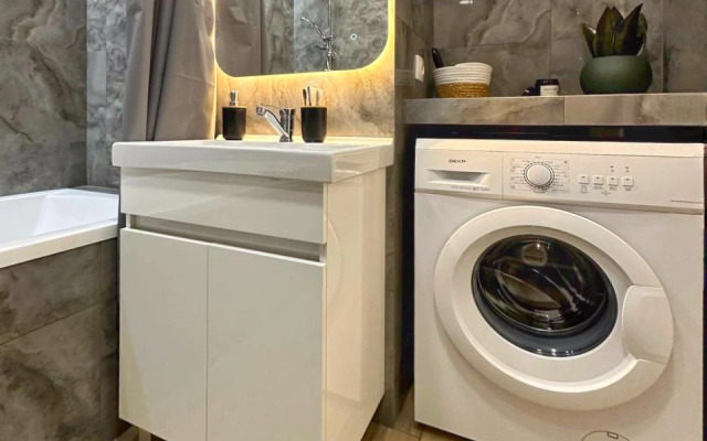 Апартаменты Комфортная возле МВДЦ Сибирь