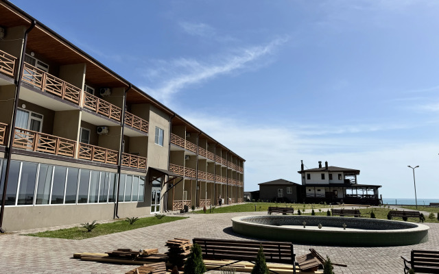 Napra Hotel