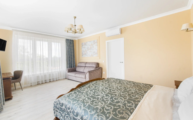 Park Kholl Apartments