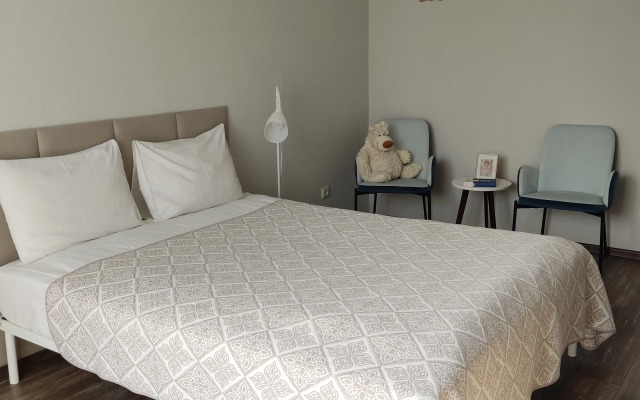 Komfortnaya U Korolevskikh Vorot Flat