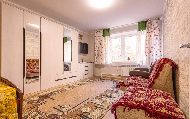 Квартира на Максима Горького 1