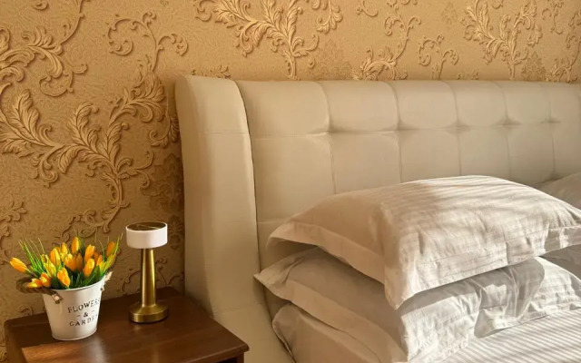 Nika Guest House