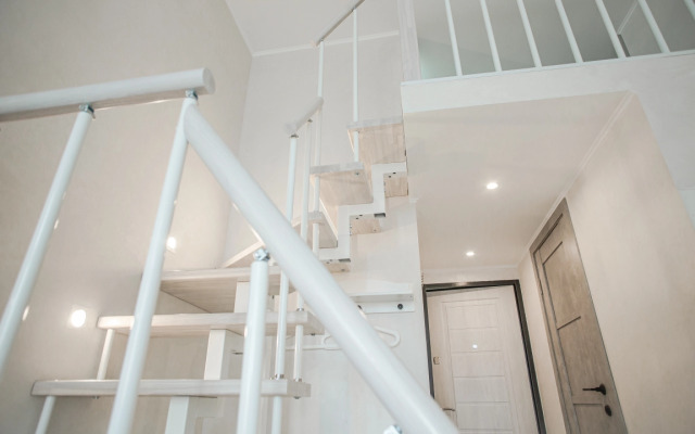 Two-Level Studio Vivaldi ElenaSweetHome Near Tts Moskva and Sadovod