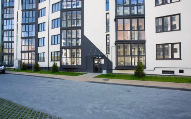 S Vidom Na Kurshskuiu Kosu Flat