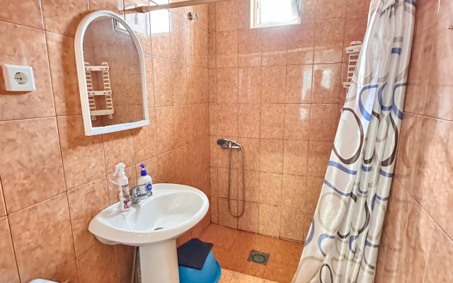 Апартаменты Адлер Чкалова Улица д 71  №1 Альфагид