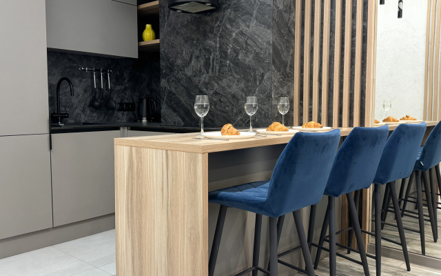 Апартаменты Улучшенные дизайнерские 37 м (Vivaldi центр Сакко 24)