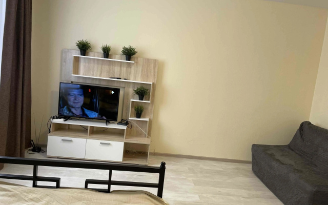 Квартира Уютная однокомнатная Сутки Калуга в ЖК Новые Черемушки по адресу Хрустальный 29.