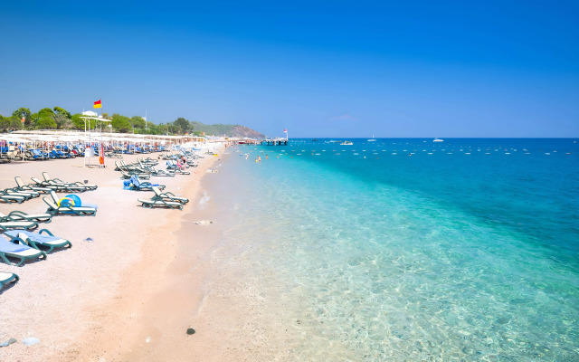 Kemer Royal Beach Hotel