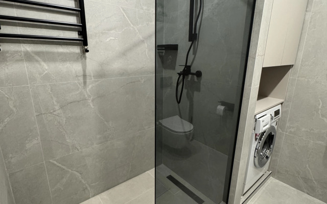 Uyutnaya Novaya S Shikarnym Raspolozheniem Flat