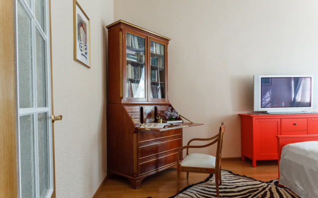 Апартаменты Antique byApartica