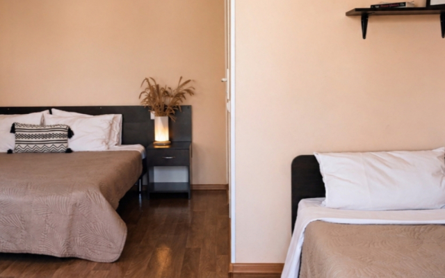 Меблированные комнаты Аврора house
