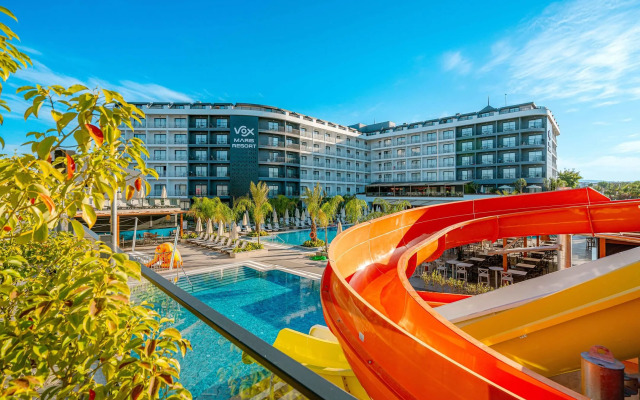 Отель Vox Maris Resort