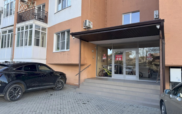 276 prostornaya u morya s balkonom Flat