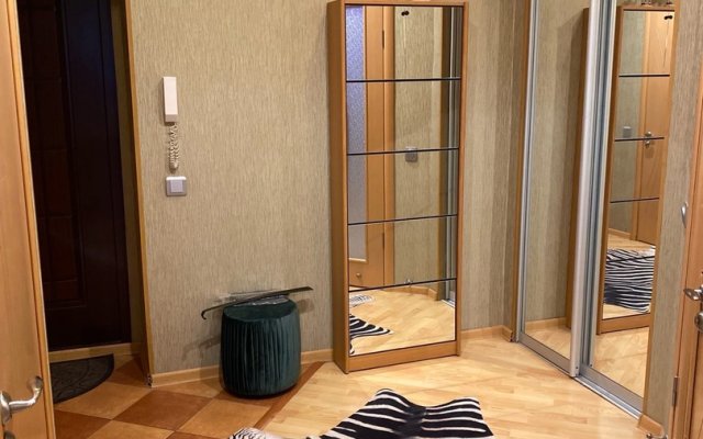 Апартаменты на проспекте Победы 71