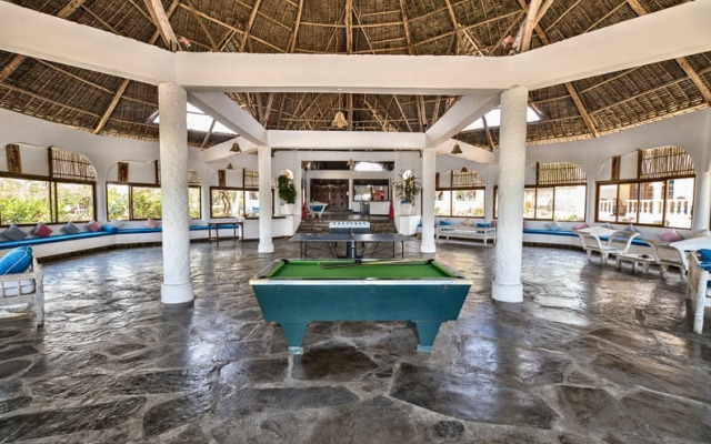 Jumbo Watamu All Inclusive Hotel