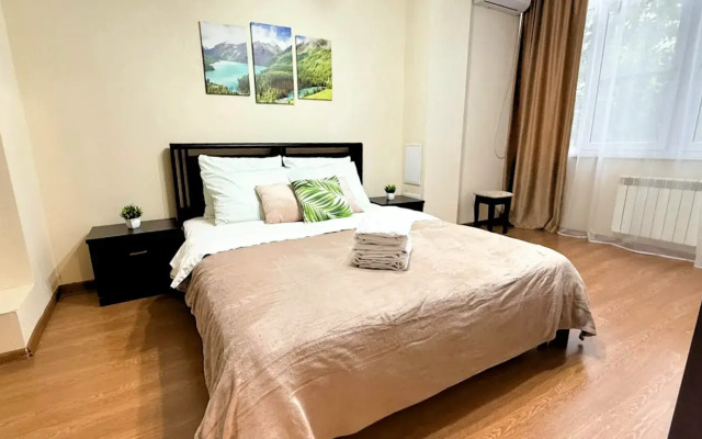 Квартира Двухкомнатный апартамент у моря