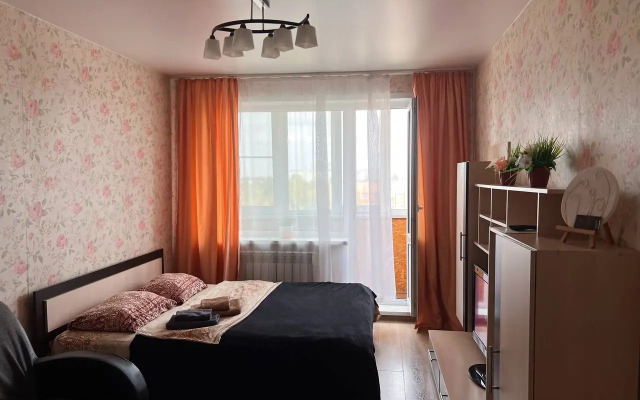 Апартаменты на улице Журавлёва 11/2