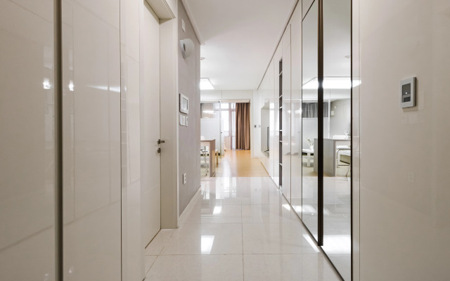 Highvill Modern View Flat