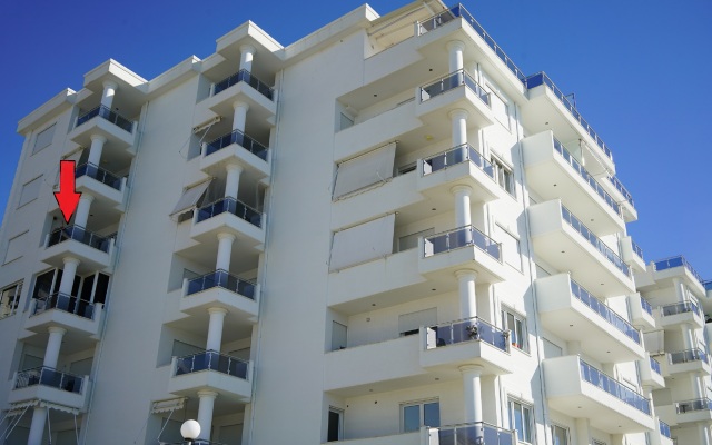 Limani Deluxe Beachfront Apartments