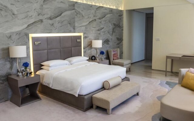 Hyatt Regency Dubai Creek Heights Residences