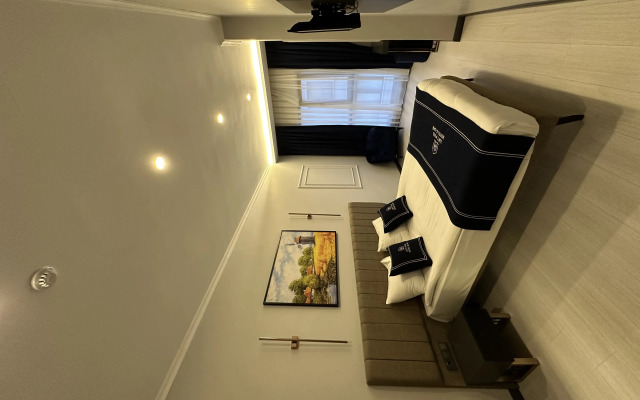 Loft Park Hotel's