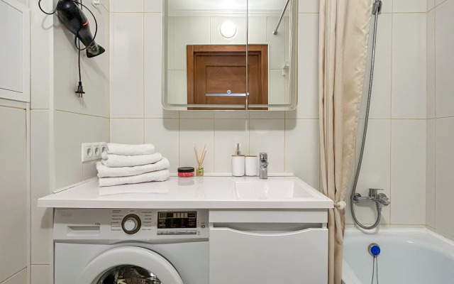 Prostornaya S Bolshim Kolichestvom Spalnykh Mest Flat