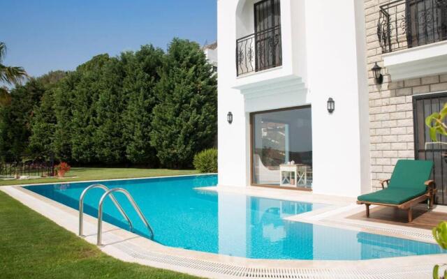 Rana by Important Group Travel Villa