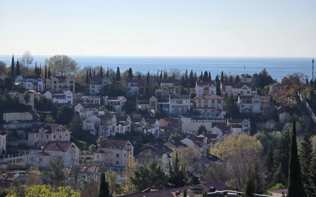 Prostornaya S Vidom Na More Flat
