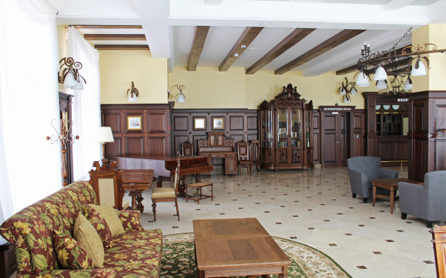 Staryij Gorod Hotel