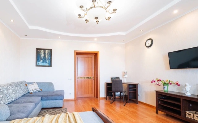 Prostornaya Na Gubkina with two double beds Flat