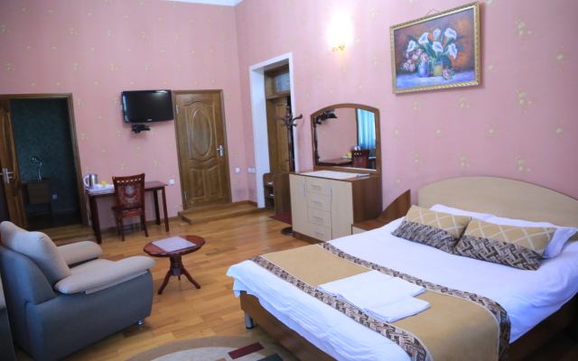 Almaz Guest House