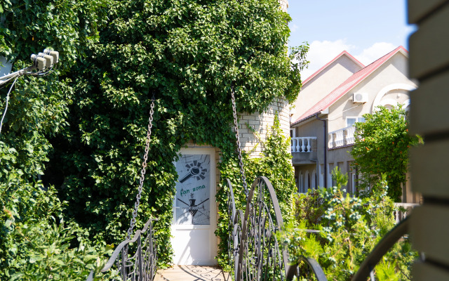 Пансионат Лидия