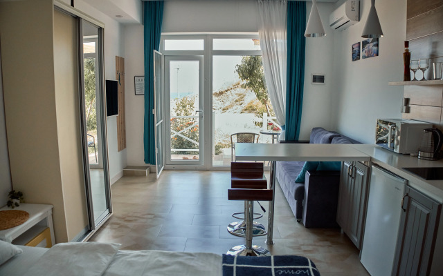 Vyshe Neba Koktebel Apartments