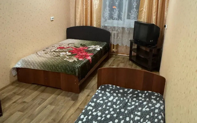 Dvukhkomnatnaya V Tsentre Goroda Flat